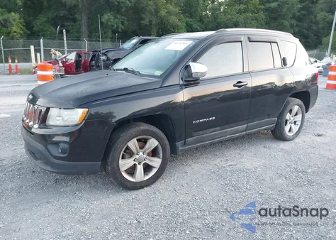 2011 Jeep Compass z USA, uszkodzony, nr VIN 1J4NF1FB4BD134597